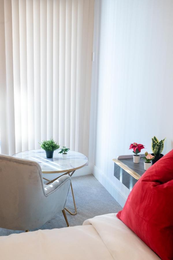 Luxury 2 Bedrooms - 2 Bathrooms - F5 London Eksteriør billede