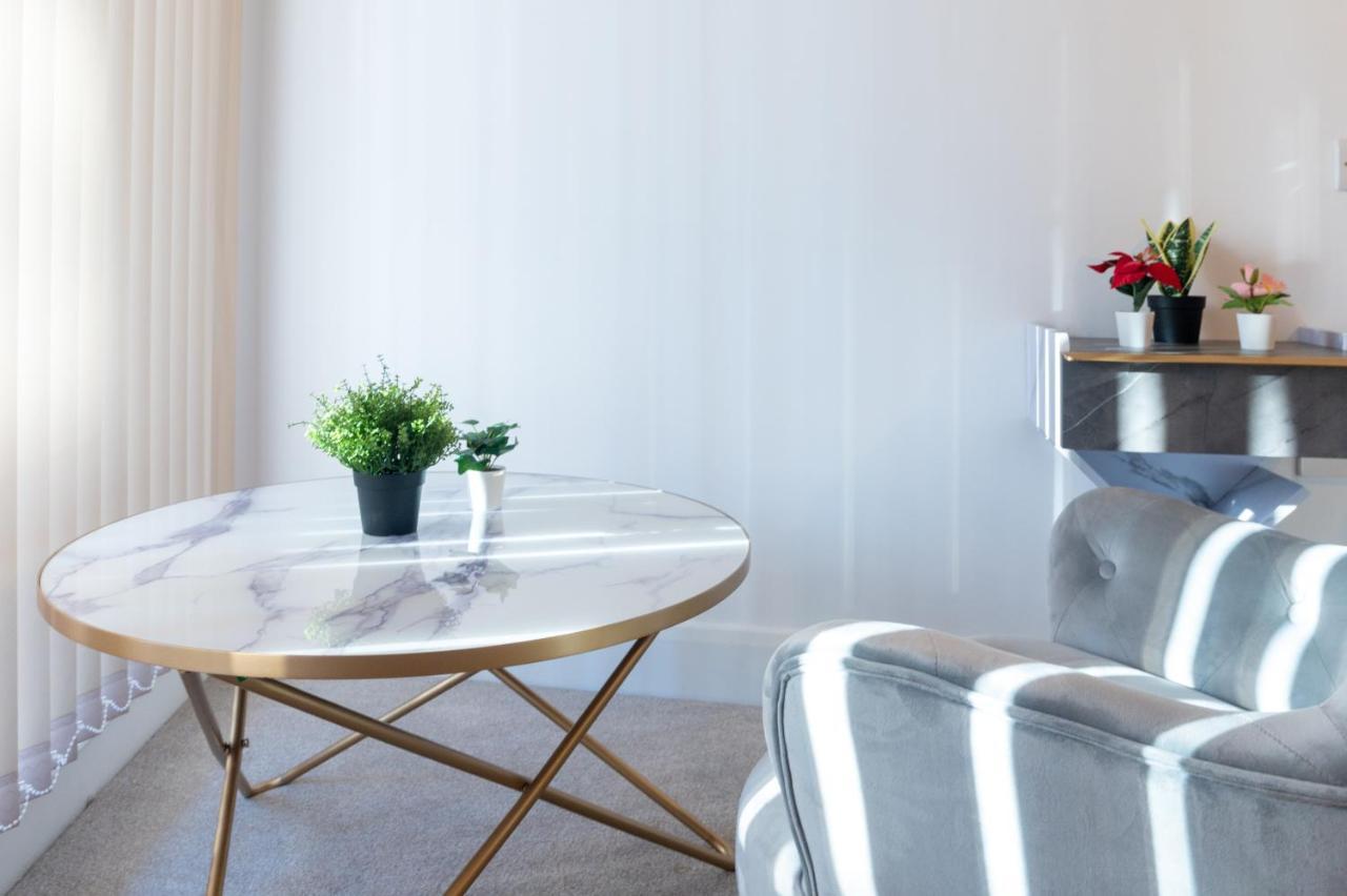Luxury 2 Bedrooms - 2 Bathrooms - F5 London Eksteriør billede