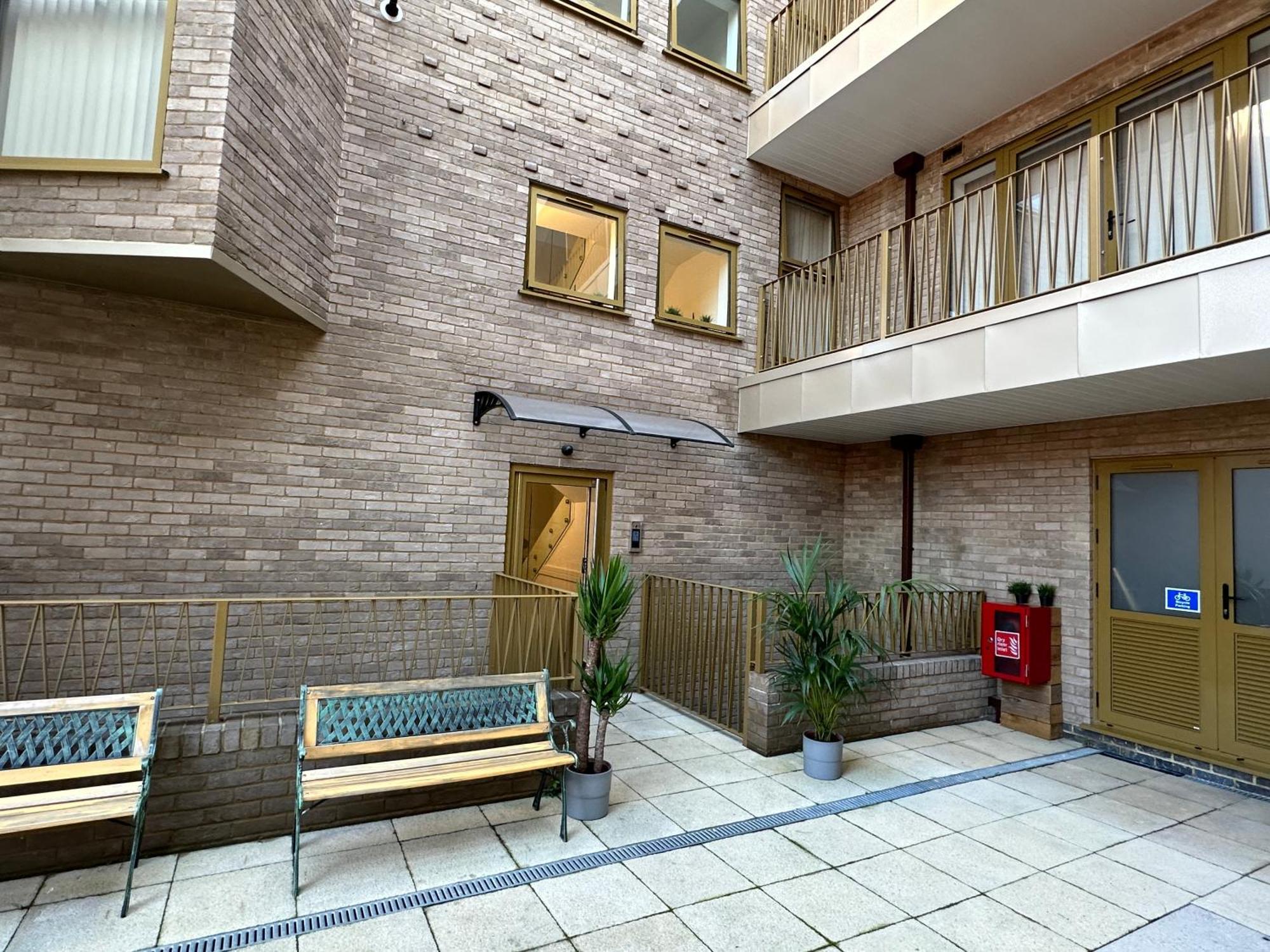 Luxury 2 Bedrooms - 2 Bathrooms - F5 London Eksteriør billede